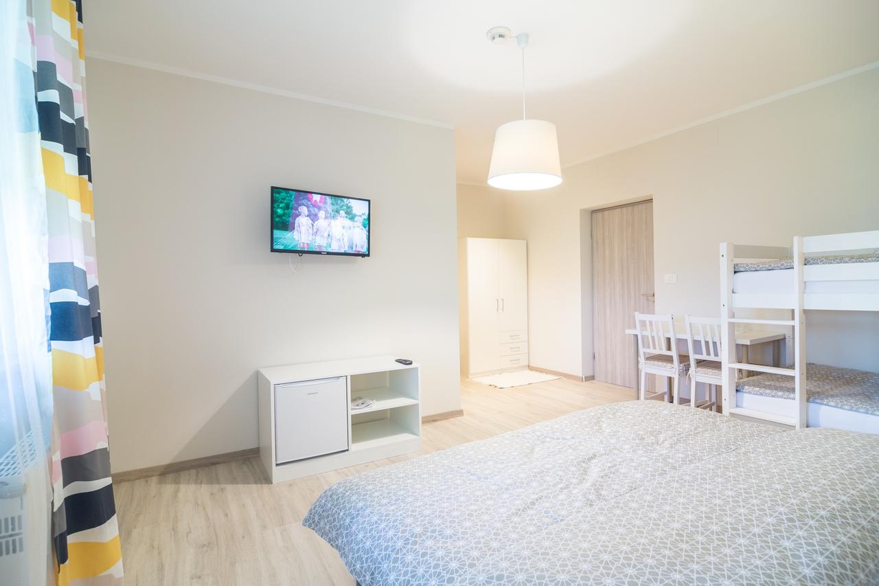 Hop House Garni Hotel Postojna Eksteriør bilde